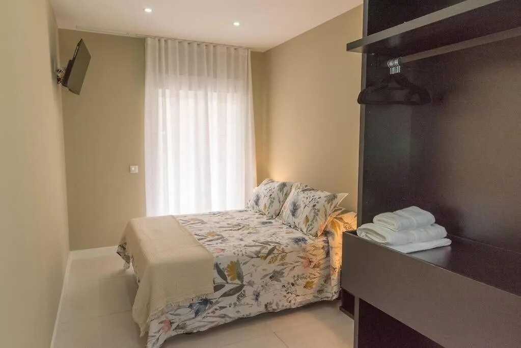 Casa Para 8 Personas Con Jardin Palafolls Holiday home
