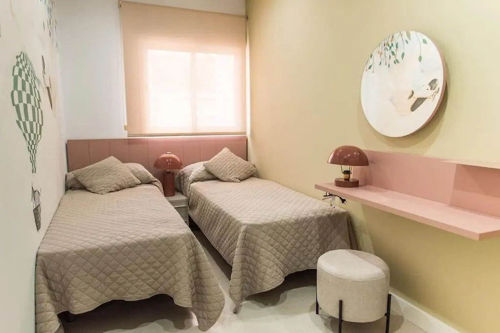 Casa Para 8 Personas Con Jardin Palafolls Holiday home