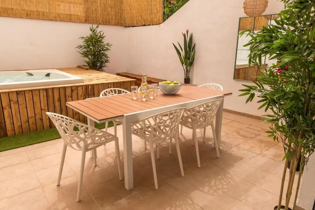 Casa Para 8 Personas Con Jardin Palafolls