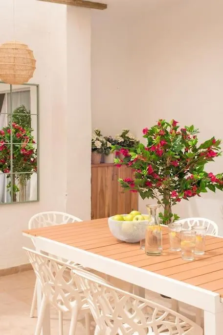 Holiday home Casa Para 8 Personas Con Jardin Palafolls